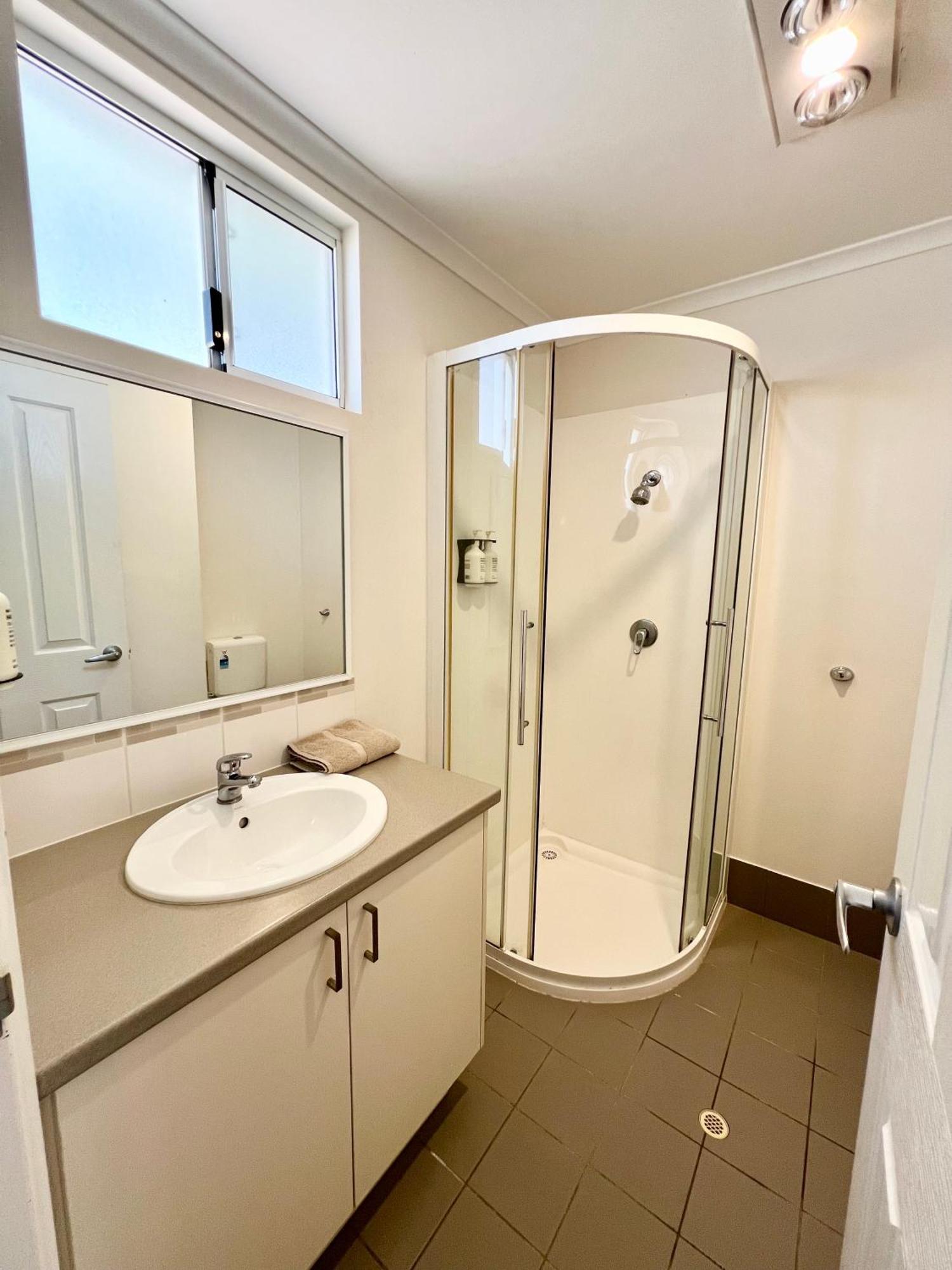Sunset Beach Holiday Park Geraldton Exterior foto
